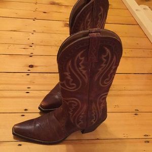 Ariat cowboy boots